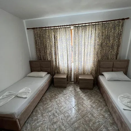 Alex Apartment *