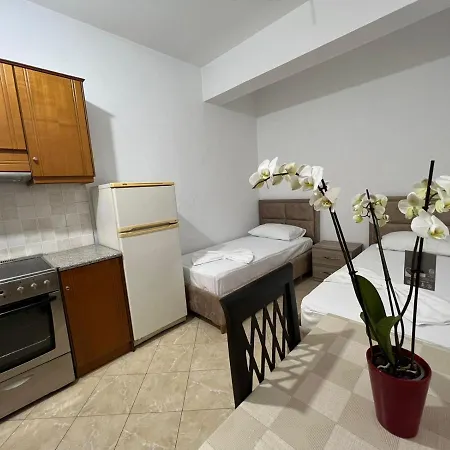 Apartment Alex Sarandë