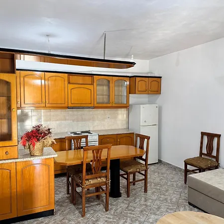 Alex Apartment Sarandë